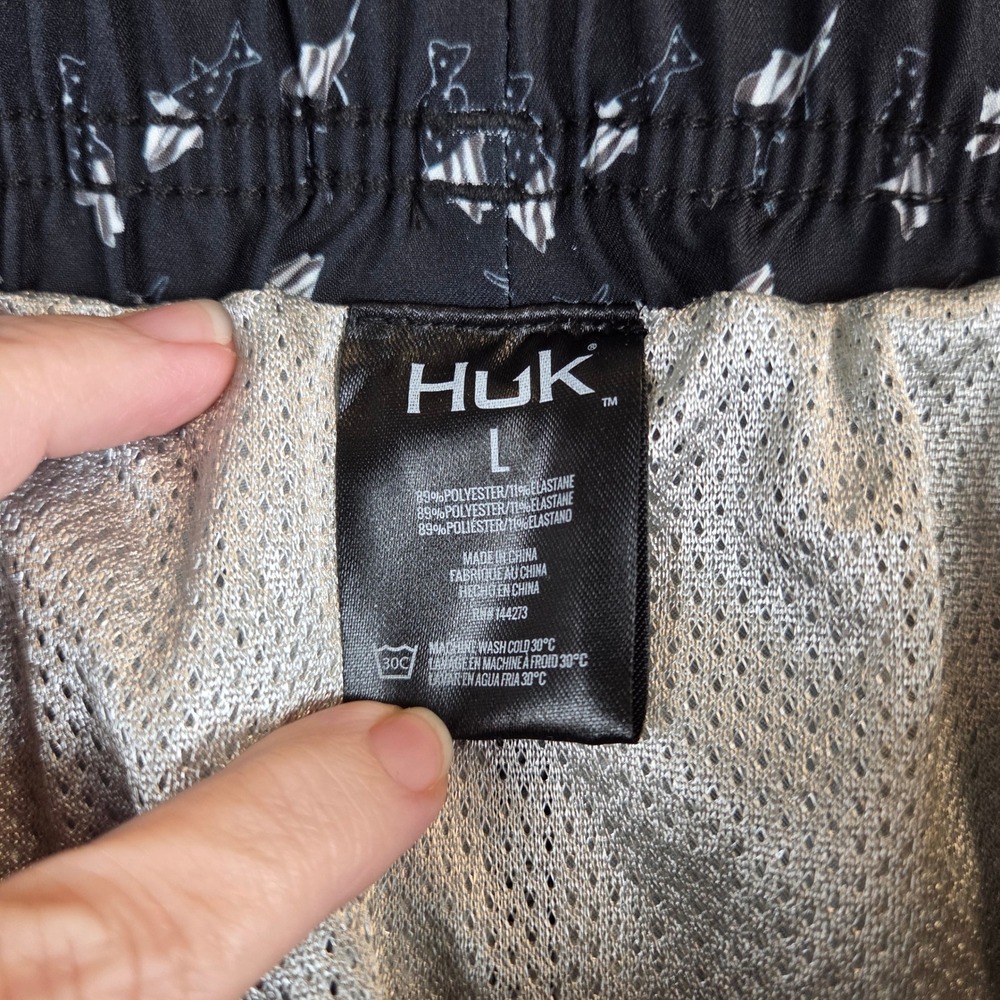 Huk Mens Swim Trunks Black Fish Print Mesh Lined Men's L - Picture 4 of 10